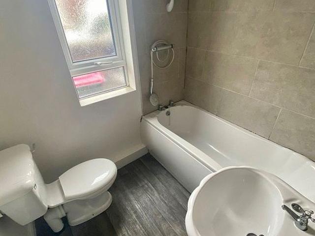 3 bedroom house in Rotherham