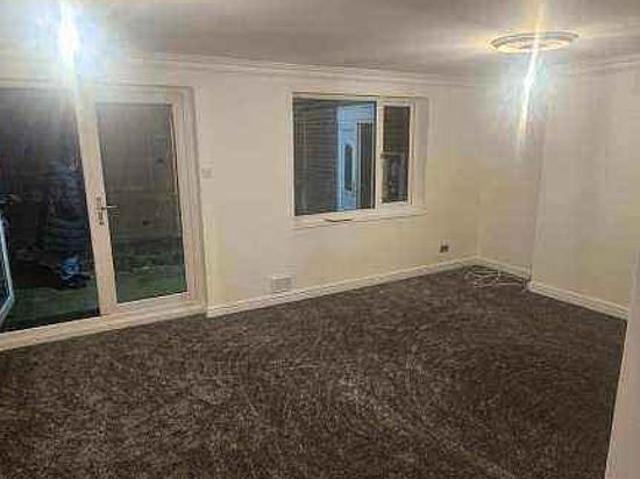 3 bedroom house in Rotherham