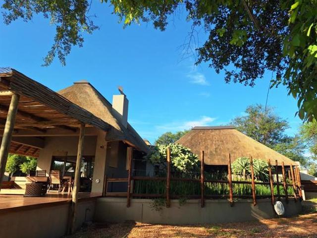 3 Bedroom House in Raptors View Wildlife Estate