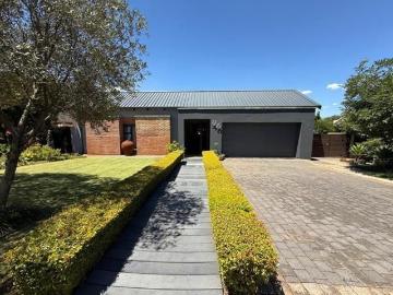3 Bedroom House in Retire at Midstream