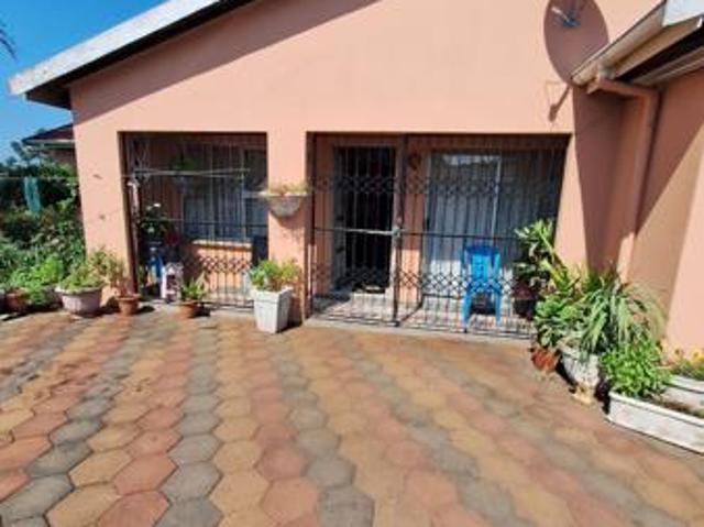 3 Bedroom House in Riverview Park