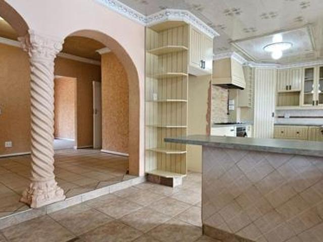 3 Bedroom House in Risiville