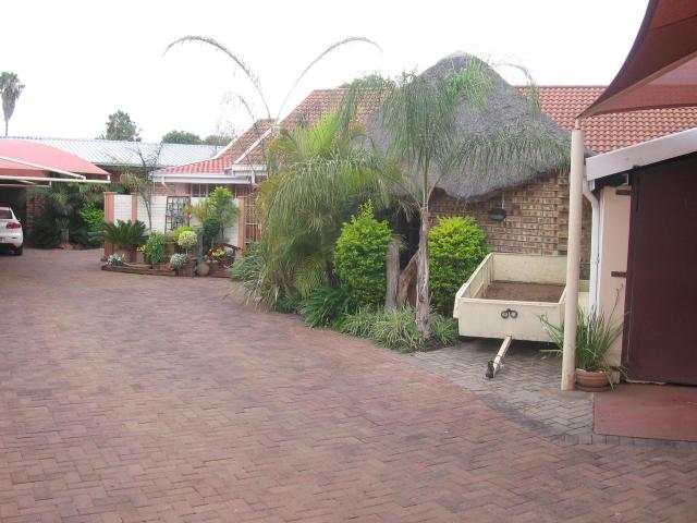3 Bedroom House in Rustenburg Central