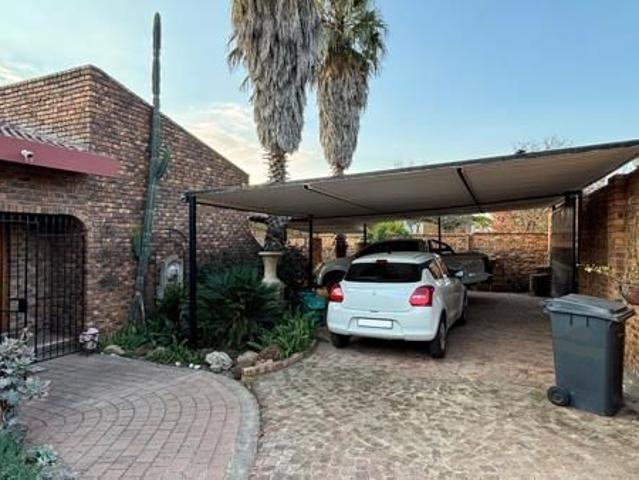 3 Bedroom House in Rynfield