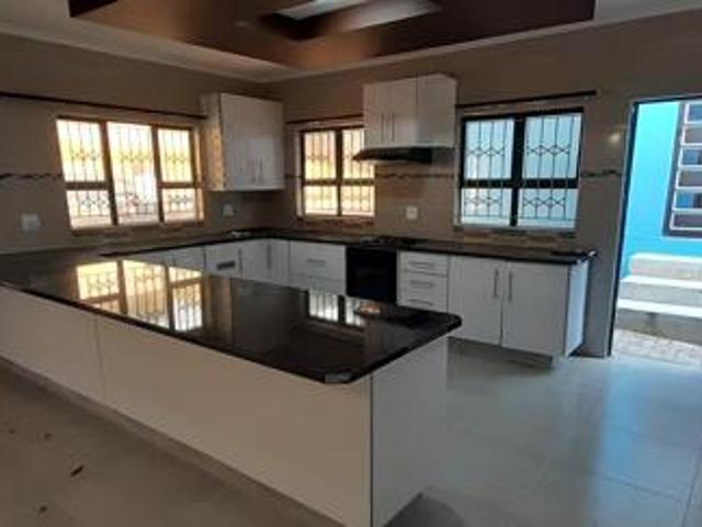 3 Bedroom House in Woodgrange