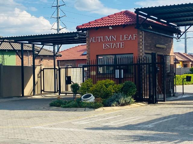 3 Bedroom House in Waterval East