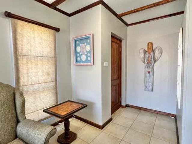 3 Bedroom House in Wavecrest