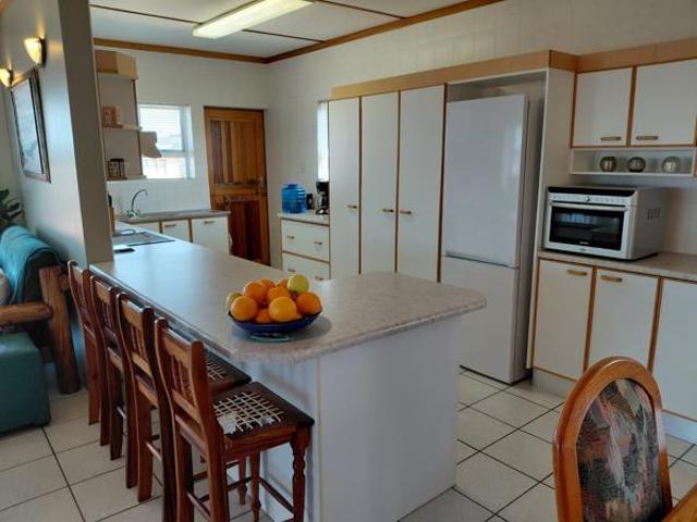 3 Bedroom House in Wavecrest