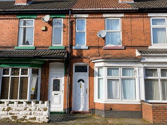 3 bedroom house in Walsall