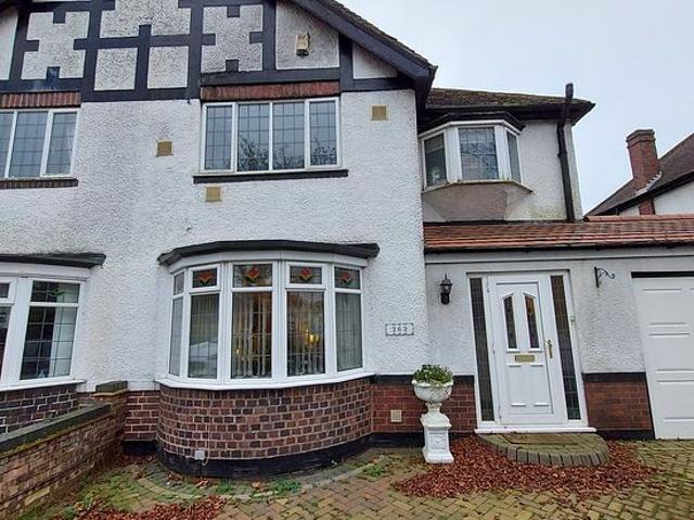 3 bedroom house in Walsall