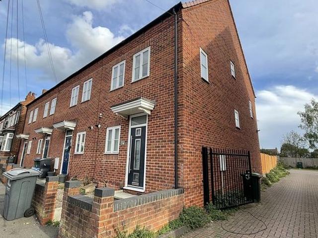 3 bedroom house in Wednesbury