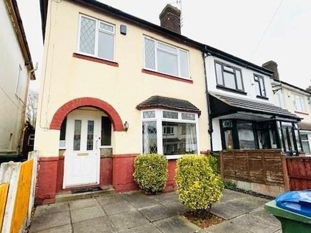 3 bedroom house in West Bromwich