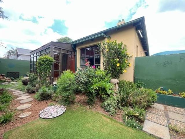 3 Bedroom House in Westdene