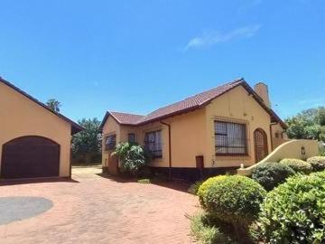 3 Bedroom House in Witpoortjie
