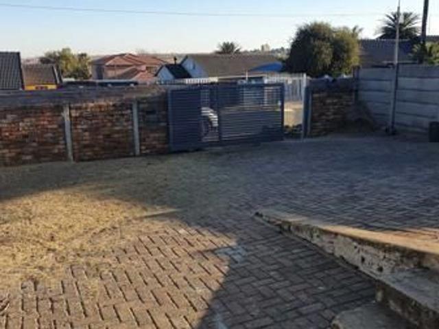 3 Bedroom House in Witpoortjie