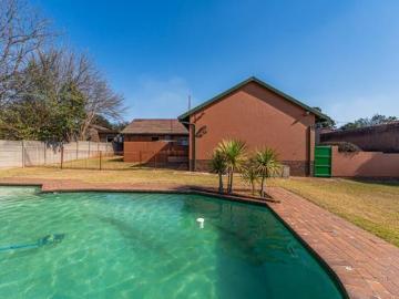 3 Bedroom House in Wilro Park