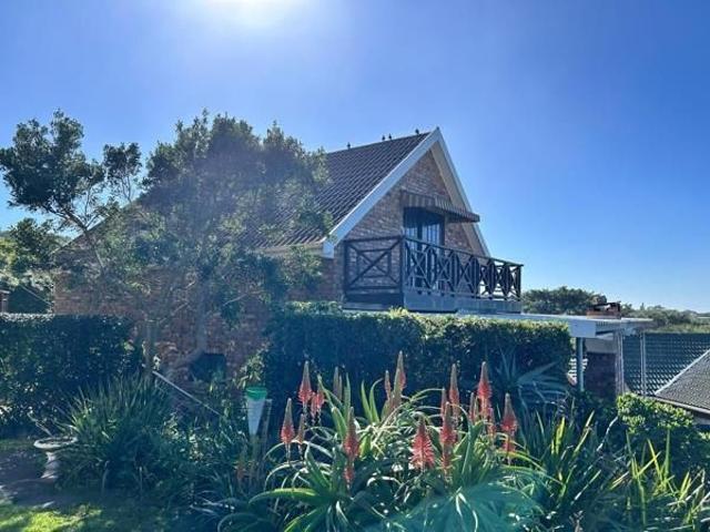 3 Bedroom House in Winterstrand