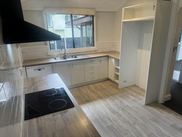 3 Bedroom House in the heart of town