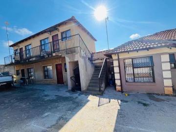 3 Bedroom House in The Reeds