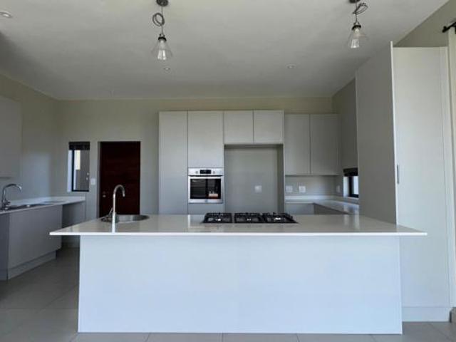 3 Bedroom House in The Rest Country Estate