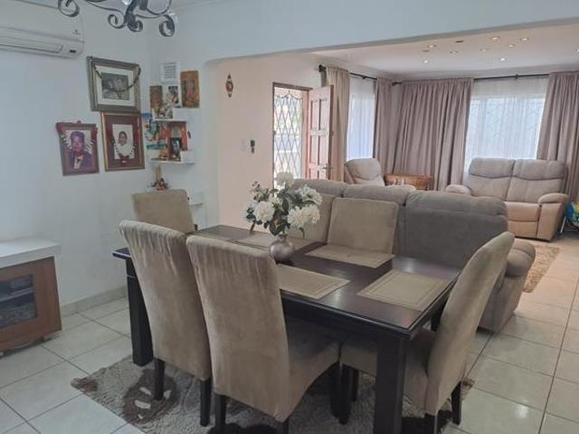 3 Bedroom House in Trenance Park