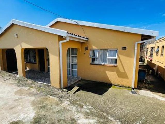 3 Bedroom House in Umlazi
