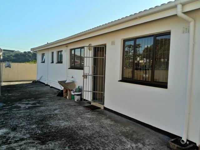 3 Bedroom House in Umlazi