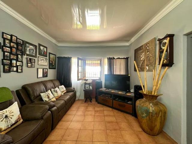 3 Bedroom House in Upington Outlying