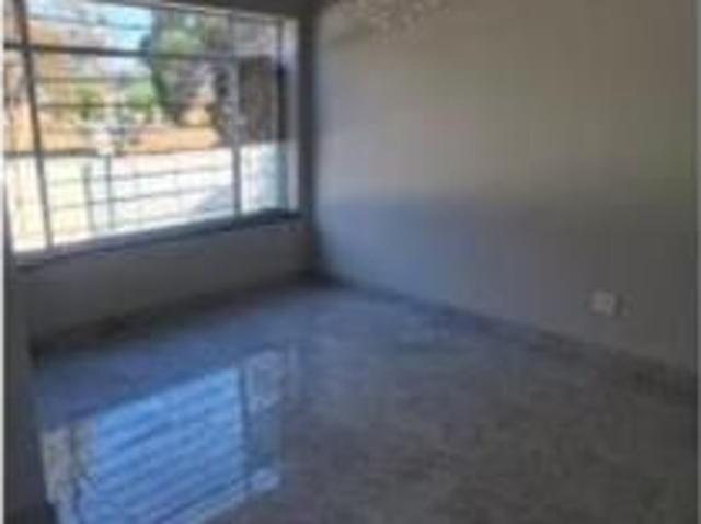 3 Bedroom House in Van Riebeeck Park