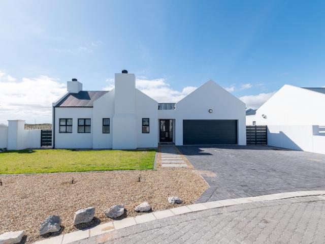3 Bedroom House in Velddrif