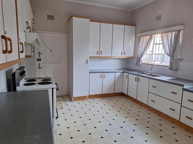3 Bedroom House in Victoria West