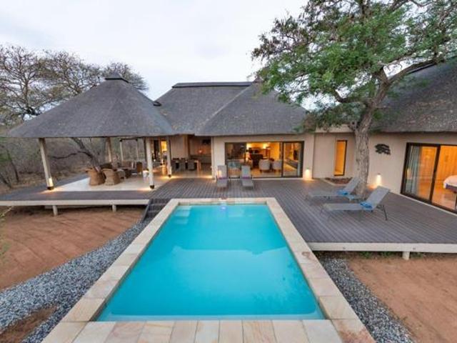 3 Bedroom House in Zandspruit Bush & Aero Estate