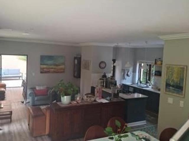 3 Bedroom House in Zwartkop Golf Estate