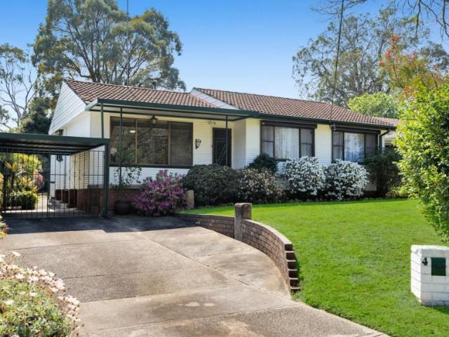3 Bedroom House Ingleburn NSW 106168556
