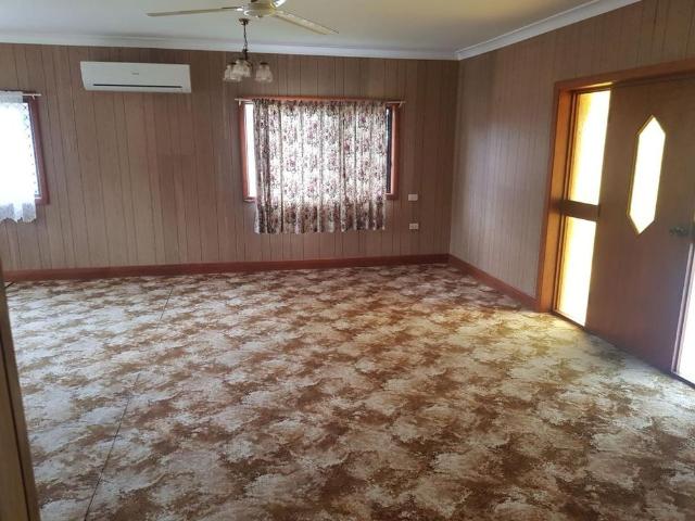 3 Bedroom House Innisfail Estate