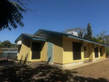 House for sale in Malak - Parking