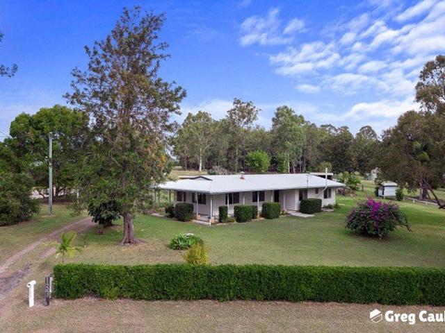 3 Bedroom House On Small Acreage