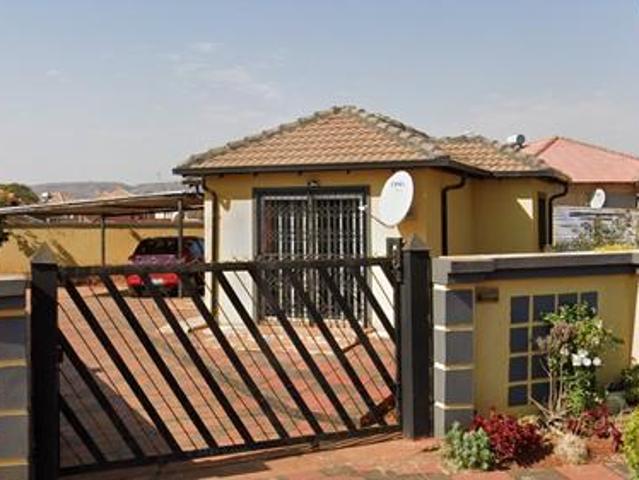 3 bedroom house on the market in the.