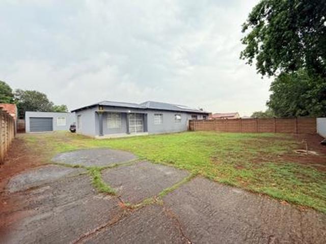 3 bedroom house on the market in van.