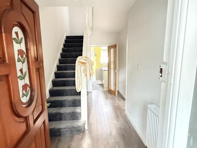 3 bedroom house opposite Tesco Eastville