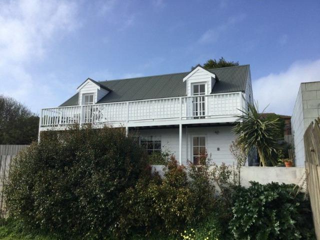 3 bedroom house OR 2 units