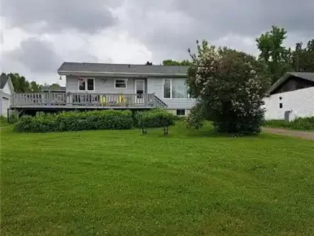 3 Bedroom House Oromocto NB LS104178747