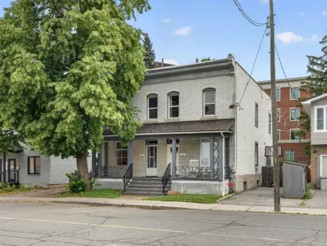 3 Bedroom House Ottawa ON 104257259
