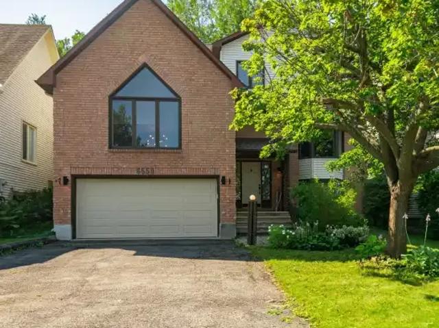 3 Bedroom House Ottawa ON 104876753
