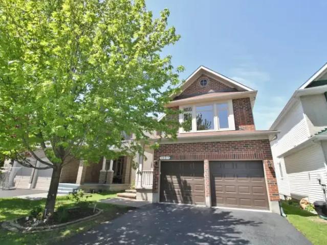 3 Bedroom House Ottawa ON 105023263