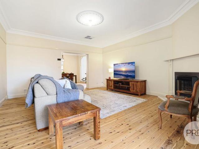3 BEDROOM HOUSE LOCATED EAST TAMWORTH