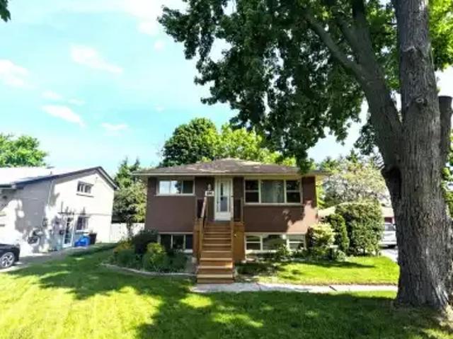 3 Bedroom House London ON LS105071848