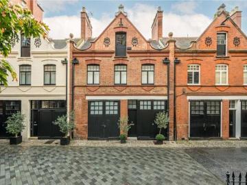 Mayfair, London, Greater London - Parking
