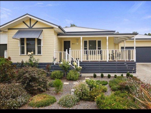 3 BEDROOM HOUSE & LAND PACKAGE DOUBLE GARAGE