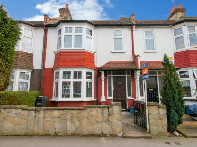 3 Bedroom House Let in Thornton Heath